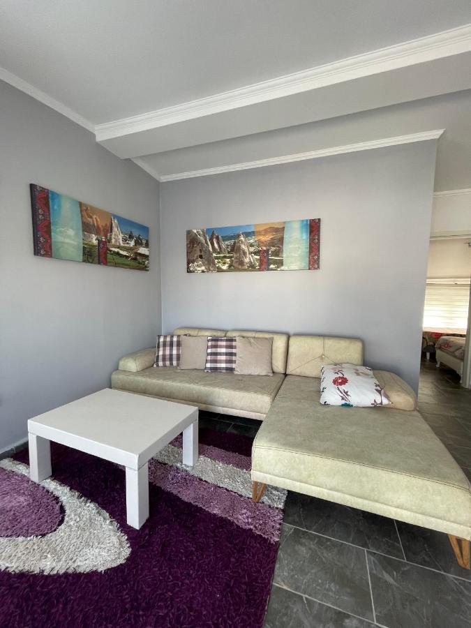 Belka Golf Luxury Poolside Apartment *