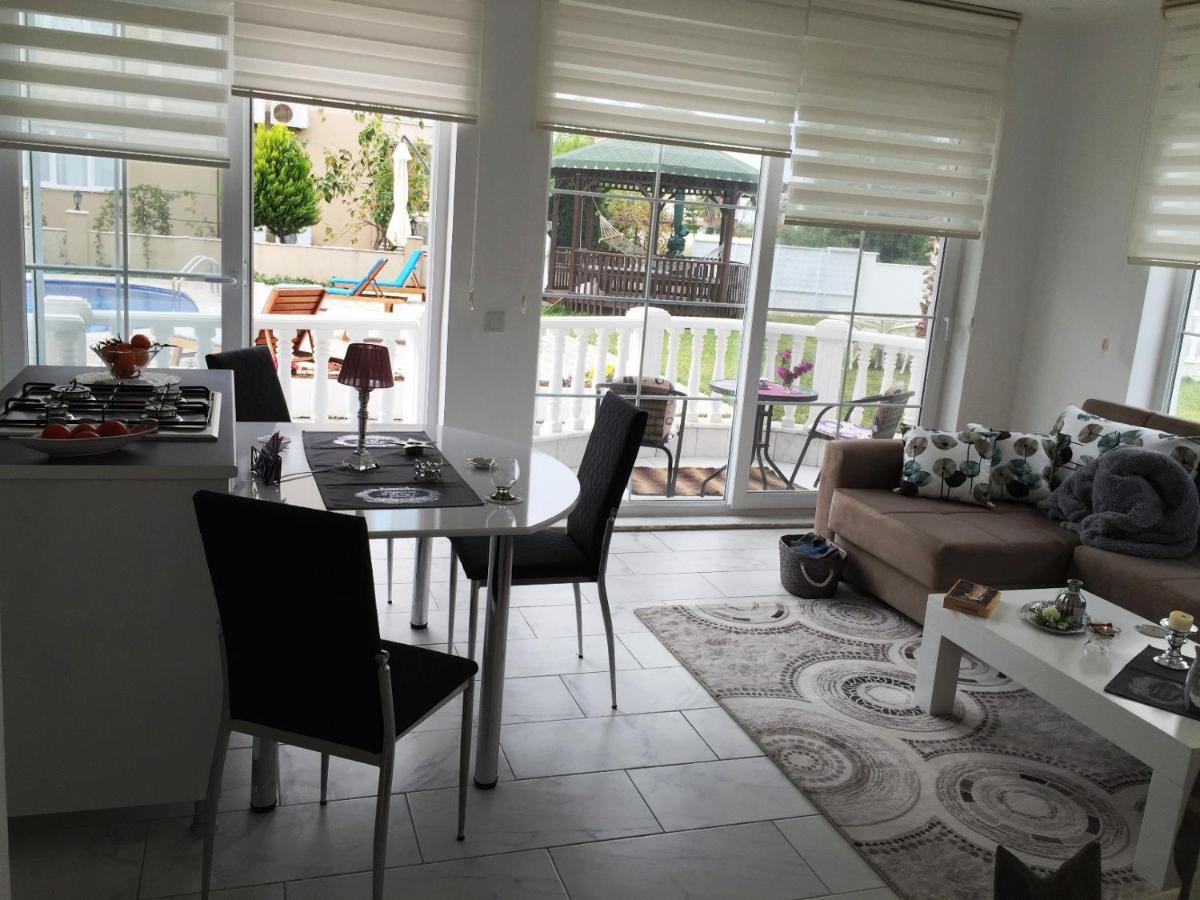 Belka Golf Luxury Poolside